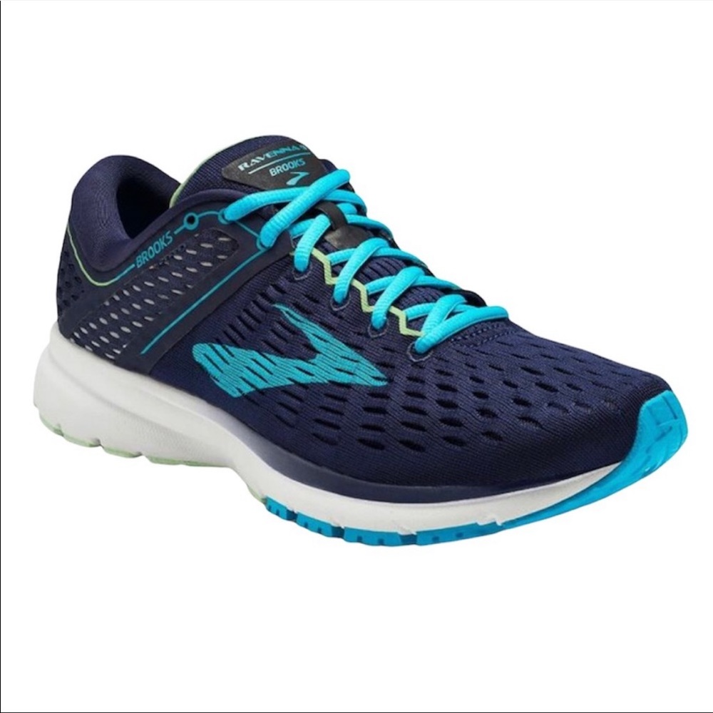 Ravenna Brooks Running Shoes size 11